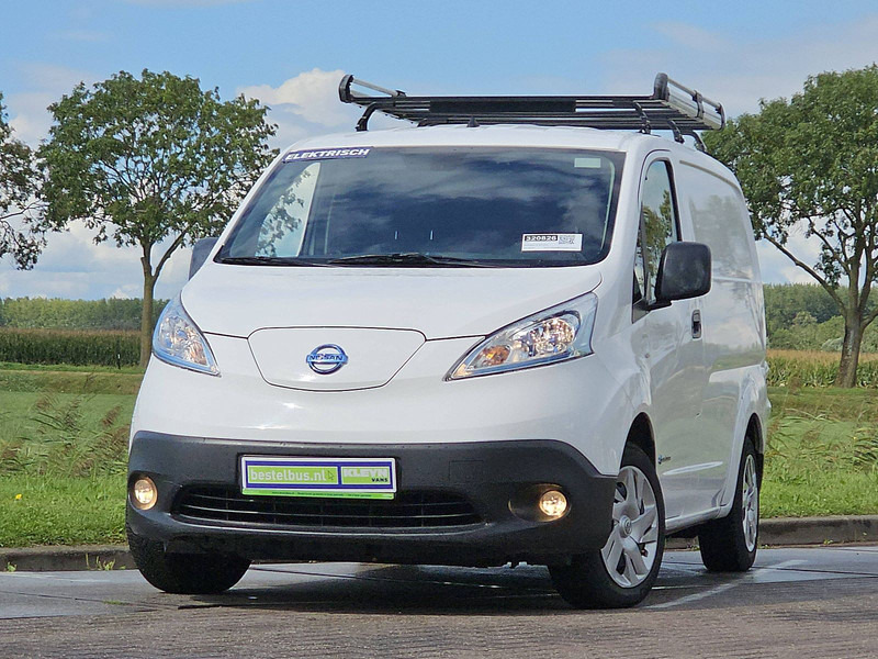 Nissan E-NV200 40kWh Imperiaal Navi - Комбе фургон, Електрично комбе: слика 1 Nissan E-NV200 40kWh Imperiaal Navi - Комбе фургон, Електрично комбе: слика 1
