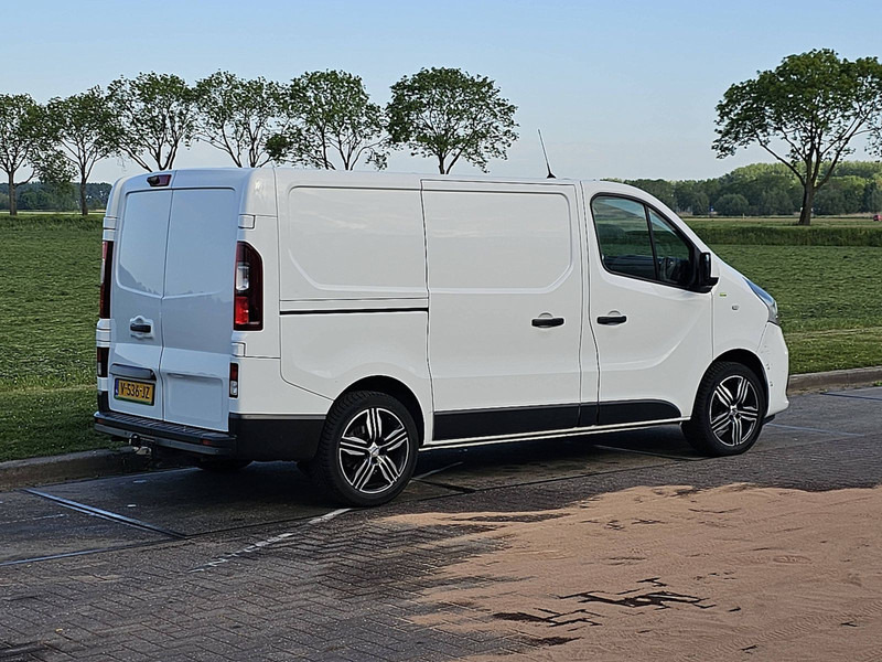Renault Trafic 1.6 DCI L1H1 Edition Euro6 ! - Мало комбе: слика 3 Renault Trafic 1.6 DCI L1H1 Edition Euro6 ! - Мало комбе: слика 3