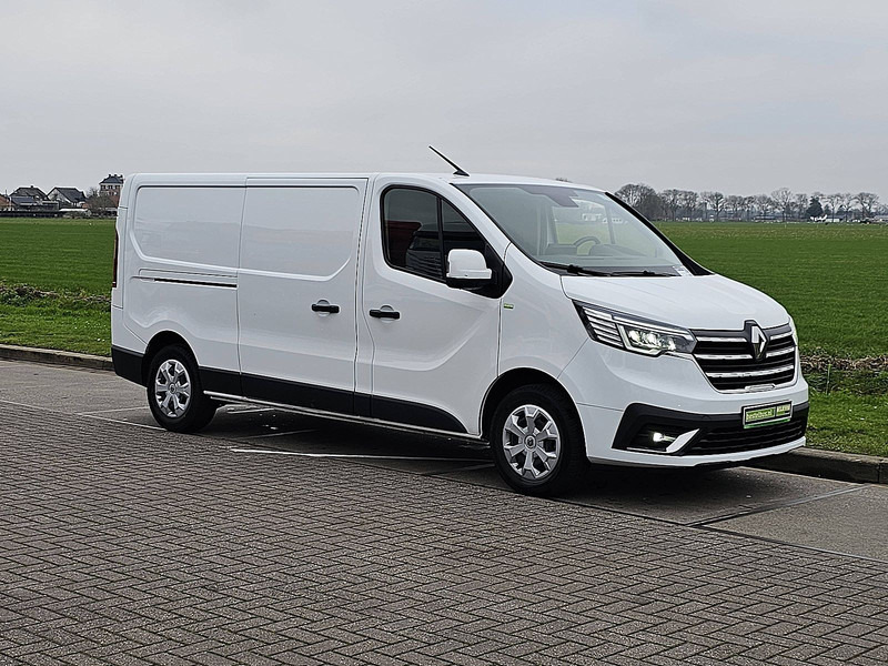Renault Trafic 2.0 DCI L2H1 Navi Euro6 NAP! - Мало комбе: слика 5 Renault Trafic 2.0 DCI L2H1 Navi Euro6 NAP! - Мало комбе: слика 5