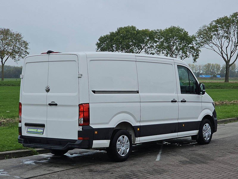 Volkswagen Crafter 35 2.0 L3H2 Navi Euro6 - Товарно комбе: слика 3 Volkswagen Crafter 35 2.0 L3H2 Navi Euro6 - Товарно комбе: слика 3