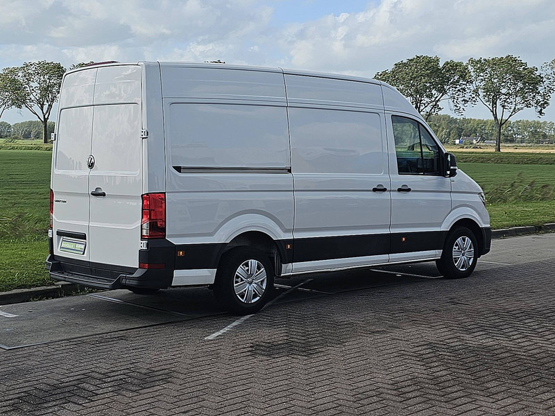 Volkswagen Crafter 35 2.0 L3H3 140Pk Euro6! - Товарно комбе: слика 3 Volkswagen Crafter 35 2.0 L3H3 140Pk Euro6! - Товарно комбе: слика 3