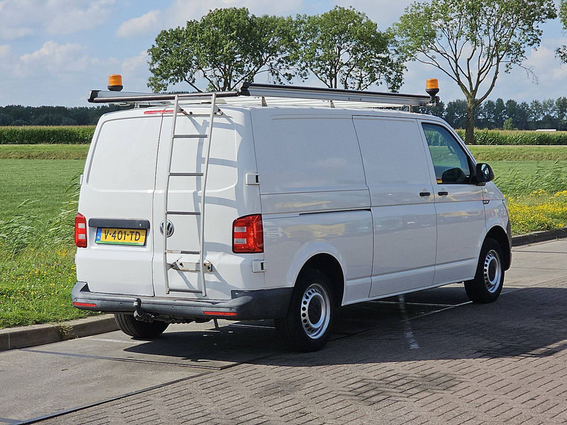 Volkswagen Transporter 2.0 TDI 150 COMF.LINE L2 - Мало комбе: слика 3 Volkswagen Transporter 2.0 TDI 150 COMF.LINE L2 - Мало комбе: слика 3