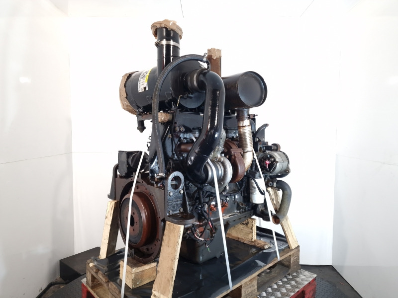 CNH F4HE9684E*J102 667TA EBD Engine (Plant) - Мотор за Градежна машина: слика 1 CNH F4HE9684E*J102 667TA EBD Engine (Plant) - Мотор за Градежна машина: слика 1