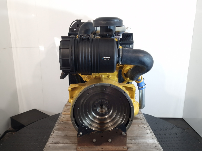 Caterpillar 3054C DITAAC Engine + Radiator - Мотор за Индустриска опрема: слика 2 Caterpillar 3054C DITAAC Engine + Radiator - Мотор за Индустриска опрема: слика 2