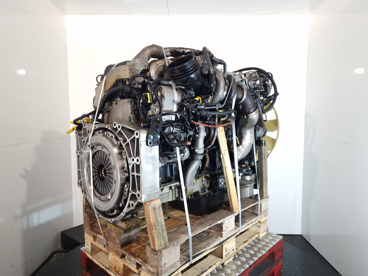 MAN D2676 LF51 Engine (Truck) - Мотор за Камион: слика 1 MAN D2676 LF51 Engine (Truck) - Мотор за Камион: слика 1