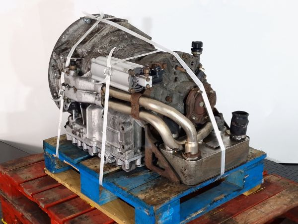 ZF Ecomat 2 6HP502C Gearbox - Менувач: слика 4 ZF Ecomat 2 6HP502C Gearbox - Менувач: слика 4