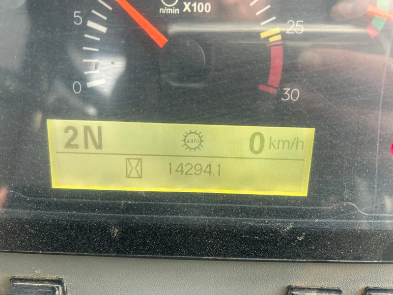 Caterpillar 950GC - Натоварувач на тркала: слика 5 Caterpillar 950GC - Натоварувач на тркала: слика 5