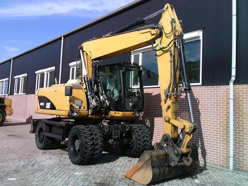 Caterpillar M316D - Багер на тркала: слика 4 Caterpillar M316D - Багер на тркала: слика 4