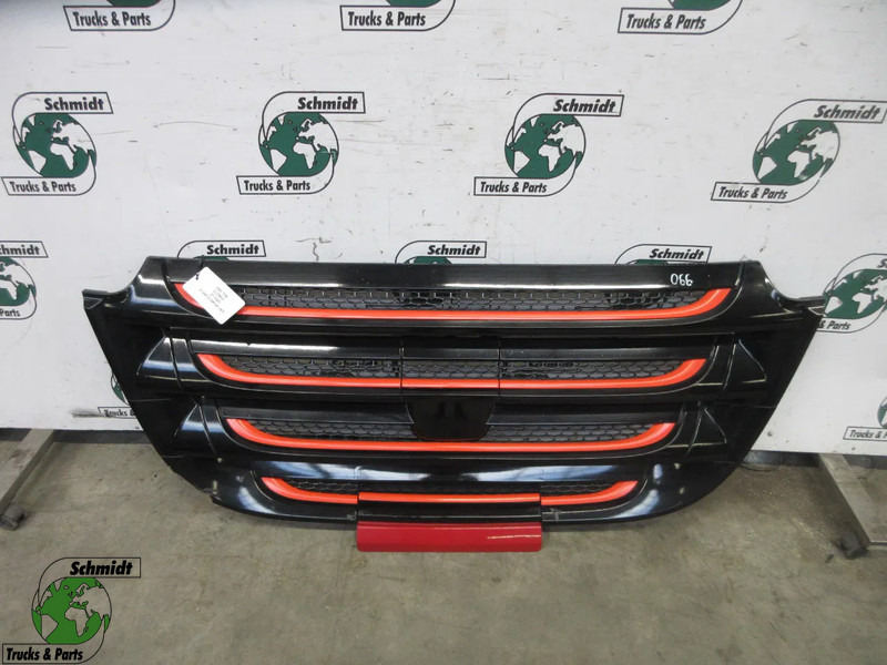 DAF 2048272 GRILL DAF XF 480 EURO 6 MODEL 2020 - Решетка за Камион: слика 1 DAF 2048272 GRILL DAF XF 480 EURO 6 MODEL 2020 - Решетка за Камион: слика 1