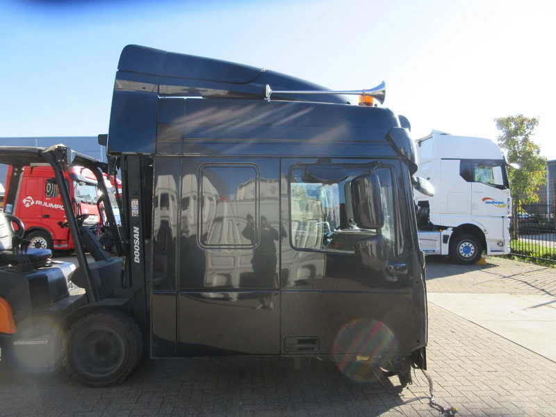 DAF DAF XF 480 CABINE VOOR ONDERDELEN DONOR MODEL 2020 - Кабина и ентериер за Камион: слика 4 DAF DAF XF 480 CABINE VOOR ONDERDELEN DONOR MODEL 2020 - Кабина и ентериер за Камион: слика 4