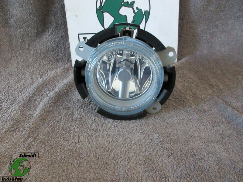 Iveco 504032145//41221083 MISTLAMP NIEUWE !!! IVECO STRALIS EURO 5 - Светла за магла за Камион: слика 1 Iveco 504032145//41221083 MISTLAMP NIEUWE !!! IVECO STRALIS EURO 5 - Светла за магла за Камион: слика 1