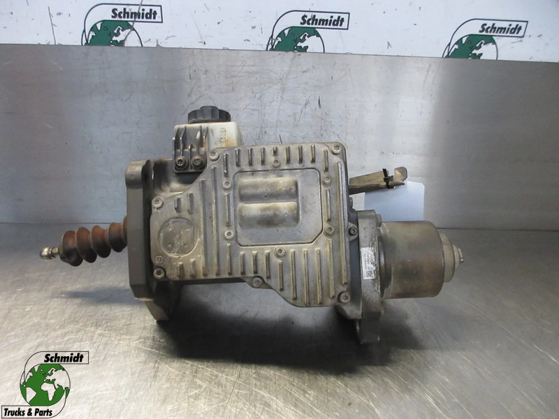 MAN 81.30725-6121//81.30725-6126 KOPLINGSPOMP MAN 18.460 TGS MODEL 2020 - Квачила и делови за Камион: слика 1 MAN 81.30725-6121//81.30725-6126 KOPLINGSPOMP MAN 18.460 TGS MODEL 2020 - Квачила и делови за Камион: слика 1