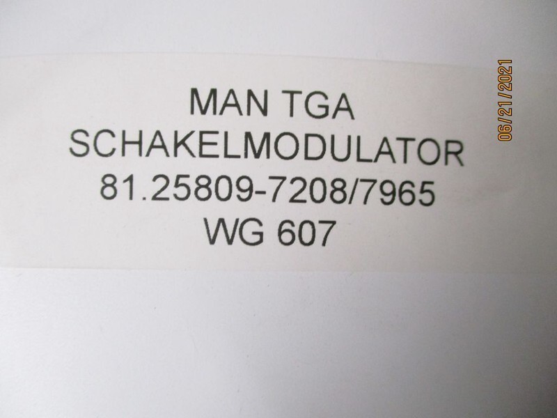MAN TGA 81.25809-7208/7965 SCHAKELMODULATOR - Квачила и делови за Камион: слика 3 MAN TGA 81.25809-7208/7965 SCHAKELMODULATOR - Квачила и делови за Камион: слика 3