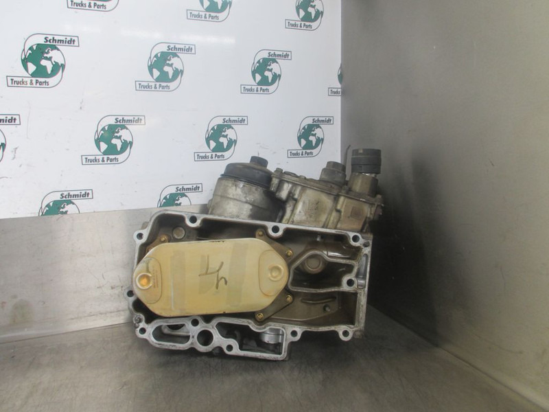 Mercedes-Benz A 471 180 65 10 A 471 180 00 12 /A 471 180 02 12 OLIEKOELER OM 471 LA EURO 6 - Ладилник за масло за Камион: слика 4 Mercedes-Benz A 471 180 65 10 A 471 180 00 12 /A 471 180 02 12 OLIEKOELER OM 471 LA EURO 6 - Ладилник за масло за Камион: слика 4
