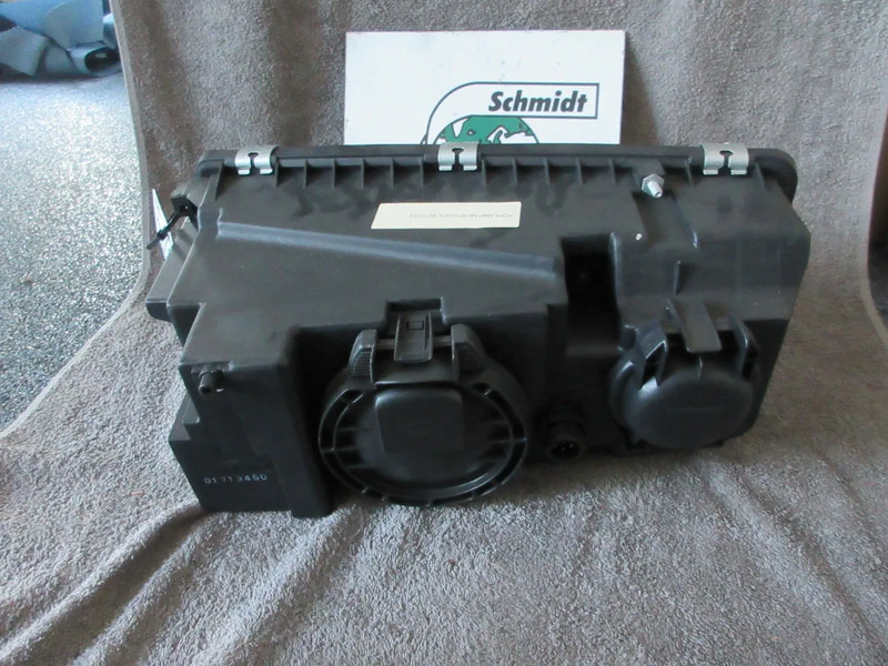 Mercedes-Benz A 941 820 54 61// A 941 820 53 61 KOPLAMP MERCEDES 1835 MP1 EURO 2 NIEUWE !!! - Предни светла за Камион: слика 4 Mercedes-Benz A 941 820 54 61// A 941 820 53 61 KOPLAMP MERCEDES 1835 MP1 EURO 2 NIEUWE !!! - Предни светла за Камион: слика 4