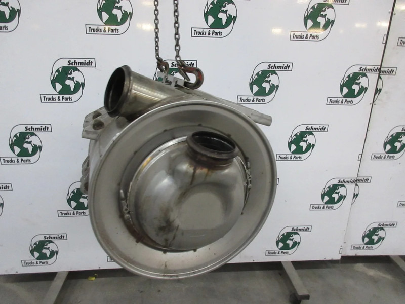 Scania 1538681/1731524/1732751 KATALYSATOR EURO 5 - Каталитички конвертор за Камион: слика 3 Scania 1538681/1731524/1732751 KATALYSATOR EURO 5 - Каталитички конвертор за Камион: слика 3