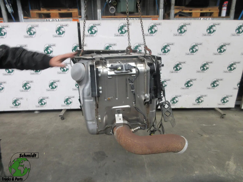 Scania 2519406 // 2016304 // 2015096 // 1810105 KATALYSATOR SCANIA P410 EURO 6 - Каталитички конвертор за Камион: слика 1 Scania 2519406 // 2016304 // 2015096 // 1810105 KATALYSATOR SCANIA P410 EURO 6 - Каталитички конвертор за Камион: слика 1