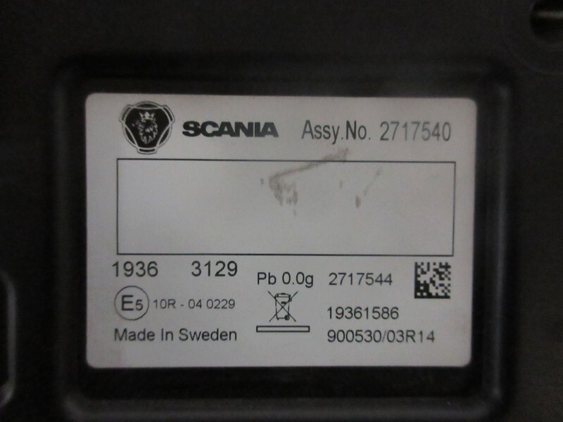 Scania R410 2717540 INSTRUMENTENPANEEL EURO 6 MODEL 2020 - Контролна табла за Камион: слика 2 Scania R410 2717540 INSTRUMENTENPANEEL EURO 6 MODEL 2020 - Контролна табла за Камион: слика 2