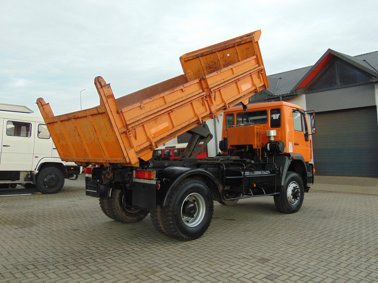Лизинг на MAN 18-224 4x4 KIPER MAN 18-224 4x4 KIPER: слика 11 Лизинг на MAN 18-224 4x4 KIPER MAN 18-224 4x4 KIPER: слика 11
