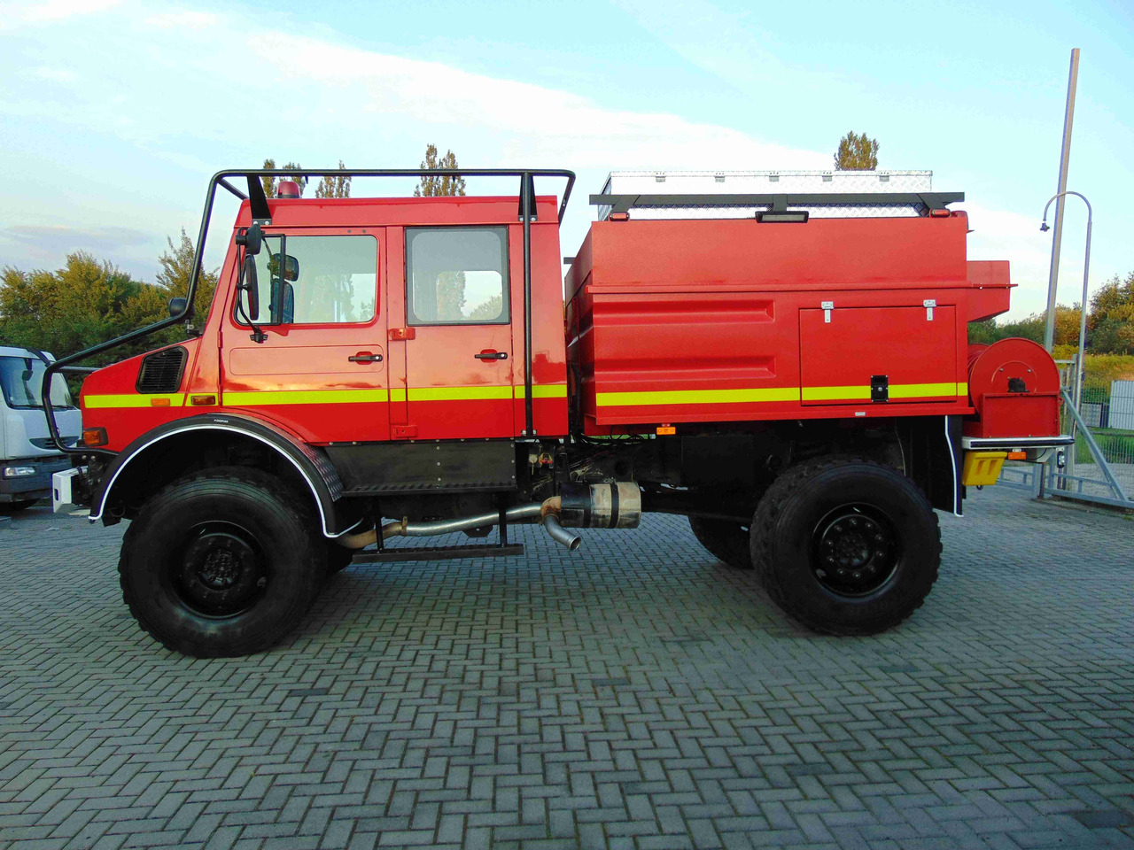 MERCEDES-BENZ Unimog U5000 4x4 DESAUTEL - 5000 WATER !!! - Противпожарен камион: слика 5 MERCEDES-BENZ Unimog U5000 4x4 DESAUTEL - 5000 WATER !!! - Противпожарен камион: слика 5