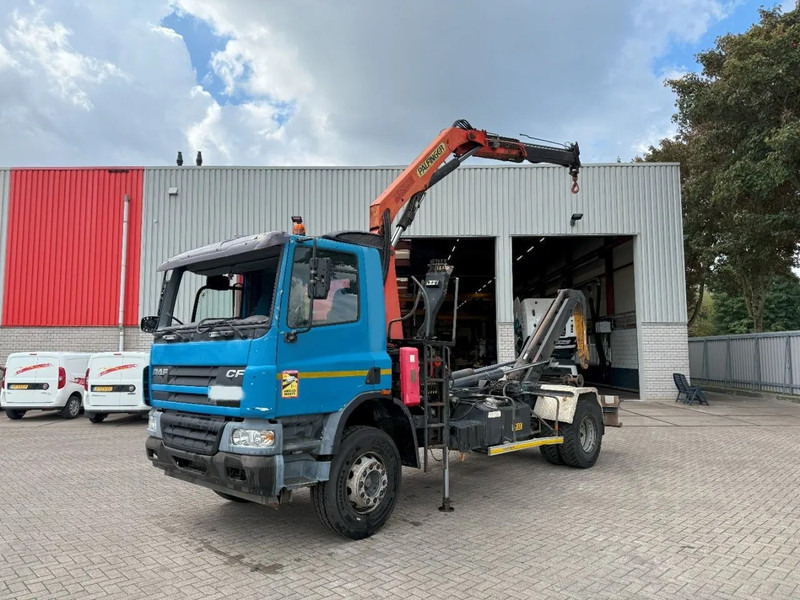 DAF CF75-310 / ENGINE RUNNING / PALFINGER PK10000 / FULL STEEL / 252039 KM / MANUAL / EURO-3 / 2005 - Камион со кран: слика 1 DAF CF75-310 / ENGINE RUNNING / PALFINGER PK10000 / FULL STEEL / 252039 KM / MANUAL / EURO-3 / 2005 - Камион со кран: слика 1