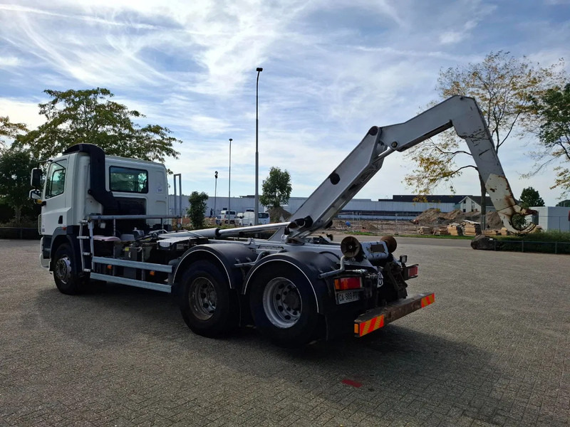 Камион со кука за подигање DAF CF85-410 / 6X2 / DEB / DALBY HOOK 15TON / AIRCO / ONLY:744381 KM / MANUAL / EURO-5 / 2012: слика 6