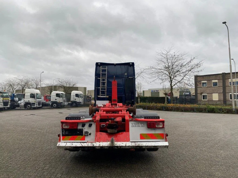 DAF XF106-530 8X2 / AJK HOOKLIFT 25000KG / 9 TON FRONT AXLE / NAVI / ONLY:612482 KM / SSC / AUTOMATIC / EURO-6 / 2019 - Камион со кука за подигање: слика 4 DAF XF106-530 8X2 / AJK HOOKLIFT 25000KG / 9 TON FRONT AXLE / NAVI / ONLY:612482 KM / SSC / AUTOMATIC / EURO-6 / 2019 - Камион со кука за подигање: слика 4
