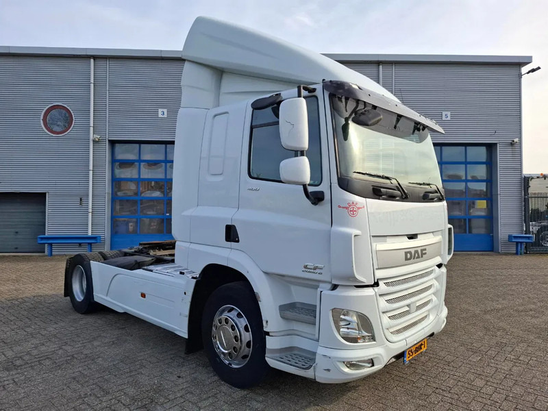 DAF CF 400 / NL TRUCK / TUV:12-10-2025 / ONLY:628745 KM / ACC / LWDS / AIRCO / SIDESKIRTS / AUTOMATIC / EURO-6 / 2016 - Камион влекач: слика 2 DAF CF 400 / NL TRUCK / TUV:12-10-2025 / ONLY:628745 KM / ACC / LWDS / AIRCO / SIDESKIRTS / AUTOMATIC / EURO-6 / 2016 - Камион влекач: слика 2