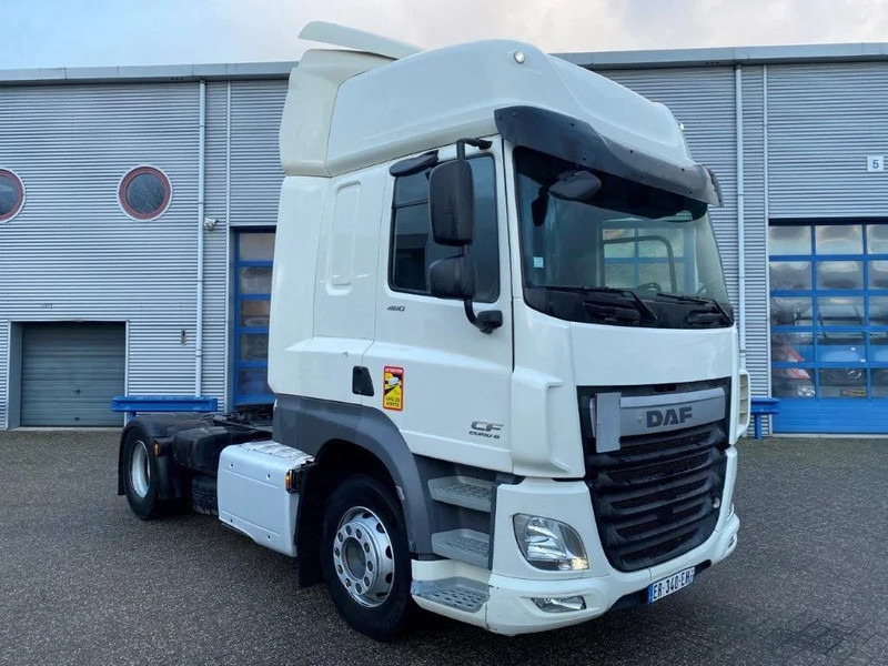 DAF CF460 / AUTOMATIC / PARK COOL / SPACE CAB / EURO-6 / 2017 - Камион влекач: слика 2 DAF CF460 / AUTOMATIC / PARK COOL / SPACE CAB / EURO-6 / 2017 - Камион влекач: слика 2