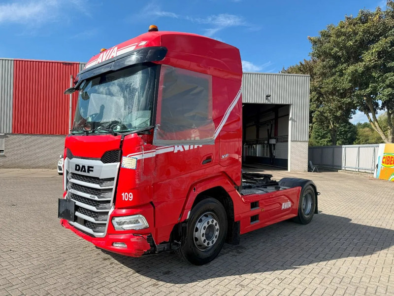 DAF XF 450 FT / ENGINE RUNNING / ONLY:132521 KM / HYDRAULICS / DIGITAL DASH / DEB / HIGH CAB / AUTOMATIC / EURO-6 / 2024 - Камион влекач: слика 1 DAF XF 450 FT / ENGINE RUNNING / ONLY:132521 KM / HYDRAULICS / DIGITAL DASH / DEB / HIGH CAB / AUTOMATIC / EURO-6 / 2024 - Камион влекач: слика 1