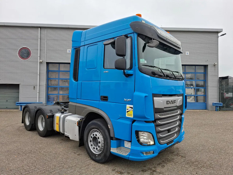 DAF XF106-530 / 6X4 / INTARDER / HYDRAULICS / ONLY:418213 KM / TUV:16-06-2026 / 44TON / LWDS / MANUAL / EURO-6 / 2018 - Камион влекач: слика 2 DAF XF106-530 / 6X4 / INTARDER / HYDRAULICS / ONLY:418213 KM / TUV:16-06-2026 / 44TON / LWDS / MANUAL / EURO-6 / 2018 - Камион влекач: слика 2