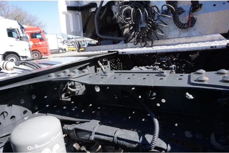 Камион влекач Mercedes-Benz ACTROS 1846 AUTOMATIC / RUNNING / EURO-6 / 2019: слика 12