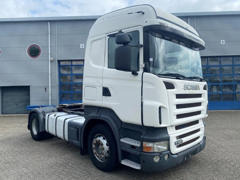 Scania R420 / RETARDER / HYDRAULICS / NO ADBLUE / MANUAL / EURO-3 / 2005 - Камион влекач: слика 2 Scania R420 / RETARDER / HYDRAULICS / NO ADBLUE / MANUAL / EURO-3 / 2005 - Камион влекач: слика 2