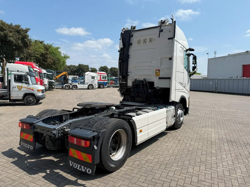 Volvo FH5-500 / ENGINE RUNNING / TURBO COMPOUND / ONLY:434243 KM / VEB+ / PARKCOOL / DOUBLE TANK / EURO-6 / 2021 - Камион влекач: слика 5 Volvo FH5-500 / ENGINE RUNNING / TURBO COMPOUND / ONLY:434243 KM / VEB+ / PARKCOOL / DOUBLE TANK / EURO-6 / 2021 - Камион влекач: слика 5
