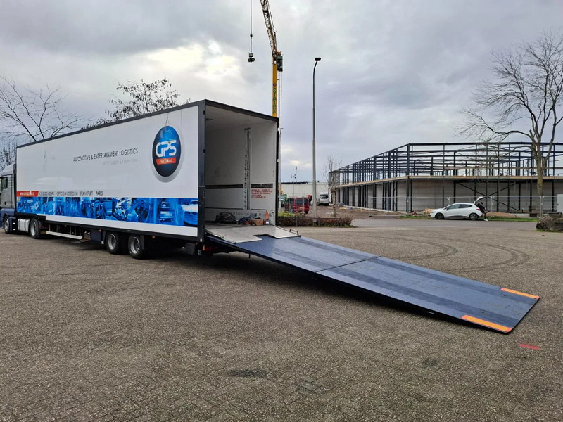LECI TRAILER SR2E / NL RACE TRAILER / CAR TRANSPORT / 6CARS / 2XLIFT 3TON / WINCH / TUV:27-02-2026 / 2002 - Автотранспортна полуприколка: слика 4 LECI TRAILER SR2E / NL RACE TRAILER / CAR TRANSPORT / 6CARS / 2XLIFT 3TON / WINCH / TUV:27-02-2026 / 2002 - Автотранспортна полуприколка: слика 4