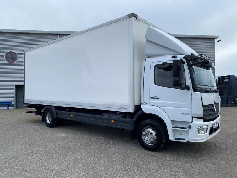 Mercedes-Benz ATEGO 1624 / AUTOMATIC / CLOSED BOX / SIDE DOORS / AIRCO / LWDS / FCW / EURO-6 / 2016 - Камион сандучар: слика 2 Mercedes-Benz ATEGO 1624 / AUTOMATIC / CLOSED BOX / SIDE DOORS / AIRCO / LWDS / FCW / EURO-6 / 2016 - Камион сандучар: слика 2