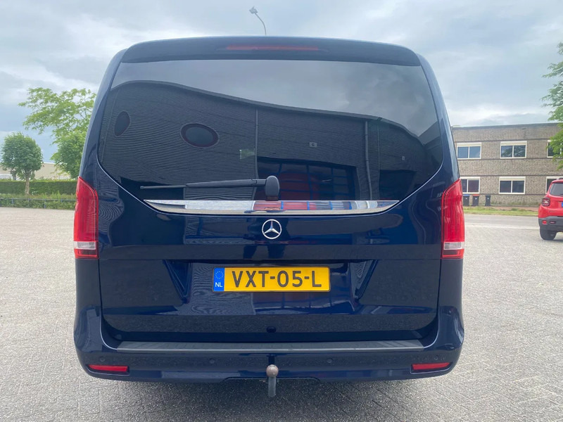 Mercedes-Benz V-Klasse 250 / XXL / AMG / FULL OPTION / LEATHER / PARK+SEATHEAT / BURMESTER / TUV:04-05-2026 / 360 CAMERA / 2023 - Автомобил: слика 4 Mercedes-Benz V-Klasse 250 / XXL / AMG / FULL OPTION / LEATHER / PARK+SEATHEAT / BURMESTER / TUV:04-05-2026 / 360 CAMERA / 2023 - Автомобил: слика 4