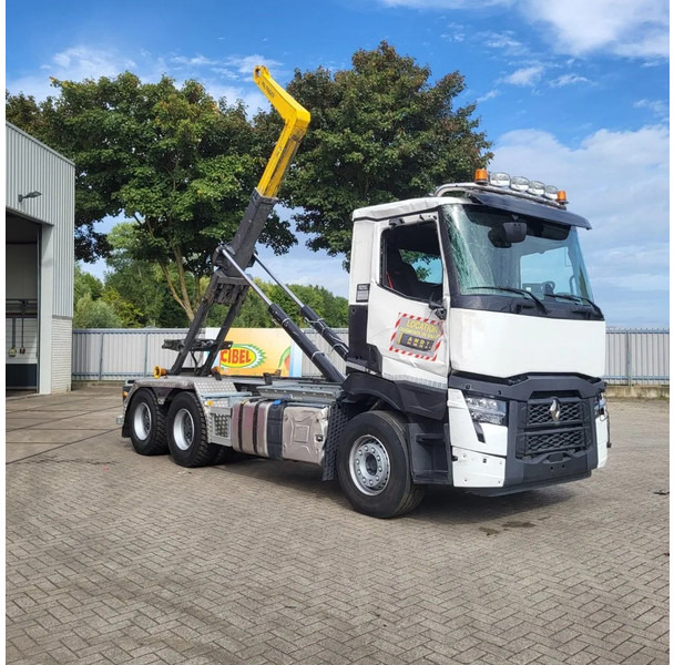 Renault C440 / ENGINE RUNNING / !! ONLY:8701 KM !! / 6X4 / BIG AXLE / PALFINGER 20TON HOOK / GEN2 V2 TACHO / AUTOMATIC / EURO-6 / 2025 - Камион со кука за подигање: слика 3 Renault C440 / ENGINE RUNNING / !! ONLY:8701 KM !! / 6X4 / BIG AXLE / PALFINGER 20TON HOOK / GEN2 V2 TACHO / AUTOMATIC / EURO-6 / 2025 - Камион со кука за подигање: слика 3
