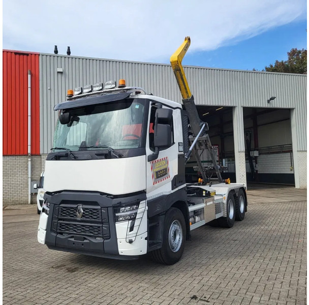 Renault C440 / ENGINE RUNNING / !! ONLY:8701 KM !! / 6X4 / BIG AXLE / PALFINGER 20TON HOOK / GEN2 V2 TACHO / AUTOMATIC / EURO-6 / 2025 - Камион со кука за подигање: слика 1 Renault C440 / ENGINE RUNNING / !! ONLY:8701 KM !! / 6X4 / BIG AXLE / PALFINGER 20TON HOOK / GEN2 V2 TACHO / AUTOMATIC / EURO-6 / 2025 - Камион со кука за подигање: слика 1