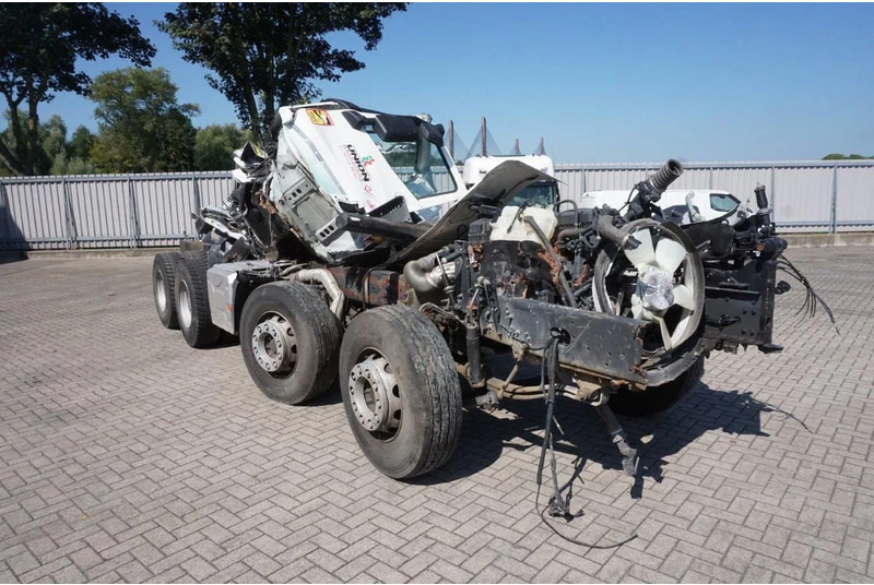 Renault C460 / 8X4 / BIG AXLE / FULL STEEL / 2 X LENKACHSE / EURO-6 / 2022 - Камион со кабинска шасија: слика 2 Renault C460 / 8X4 / BIG AXLE / FULL STEEL / 2 X LENKACHSE / EURO-6 / 2022 - Камион со кабинска шасија: слика 2