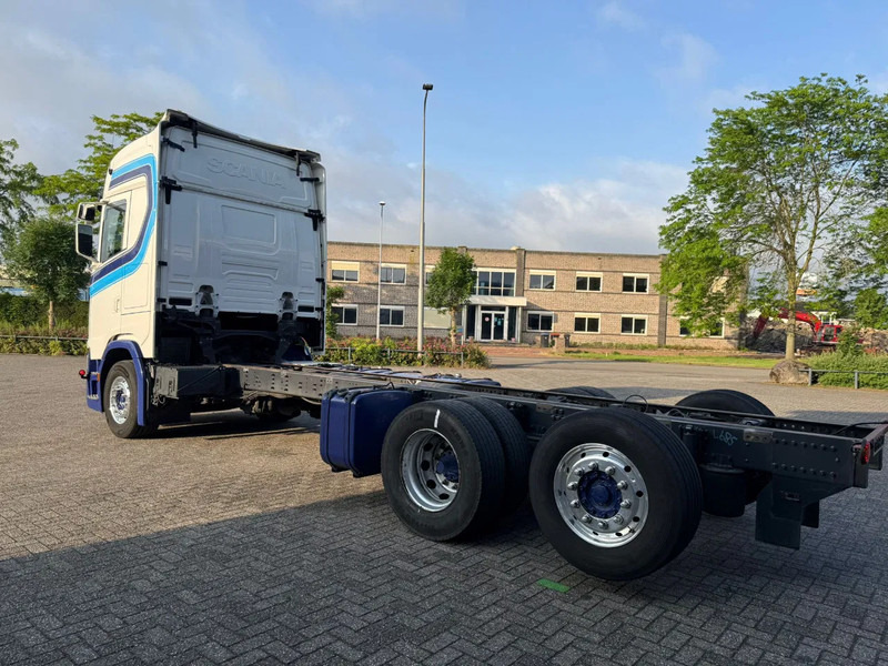 Scania NGS S500 / NL TRUCK / TUV:11-03-2026 / PARKCOOL / DOUBLE TANK / LEATHER / ALCOA / AUTOMATIC / EURO-6 / 2018 - Камион со кабинска шасија: слика 3 Scania NGS S500 / NL TRUCK / TUV:11-03-2026 / PARKCOOL / DOUBLE TANK / LEATHER / ALCOA / AUTOMATIC / EURO-6 / 2018 - Камион со кабинска шасија: слика 3