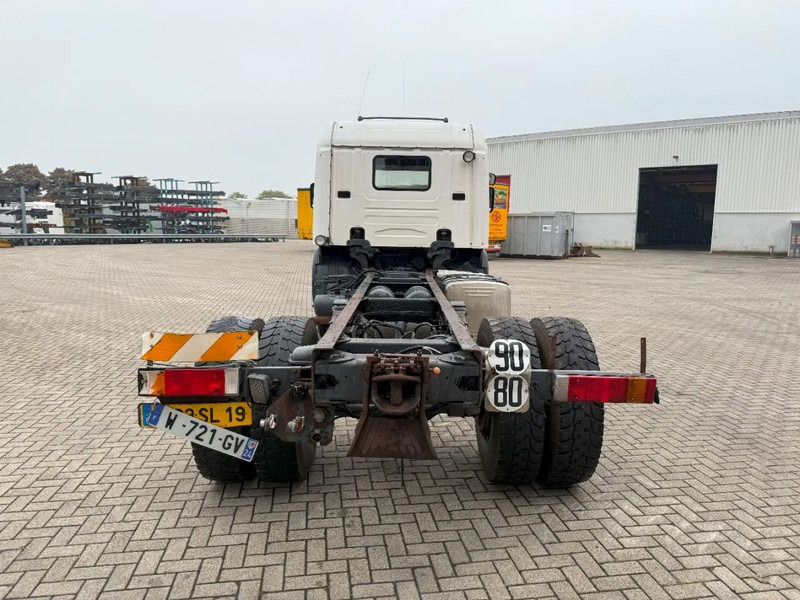 Scania P124-420 / ENGINE RUNNING / RETARDER / BIG AXLE / FULL-STEEL / ONLY: 540918 KM / OLD TACHO / AIRCO / MANUAL / EURO-3 / 2002 - Камион со кабинска шасија: слика 4 Scania P124-420 / ENGINE RUNNING / RETARDER / BIG AXLE / FULL-STEEL / ONLY: 540918 KM / OLD TACHO / AIRCO / MANUAL / EURO-3 / 2002 - Камион со кабинска шасија: слика 4