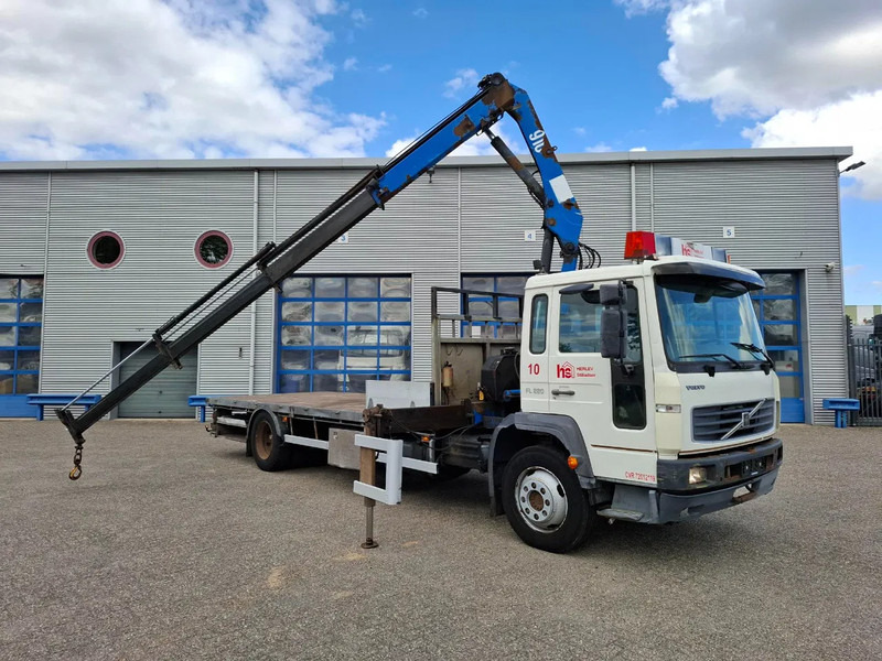 Volvo FL6-220 / HMF 910 / REMOTE / ONLY:493620 KM / AIRCO / FULL-AIR / MANUAL / EURO-3 / 2003 - Камион со кран: слика 2 Volvo FL6-220 / HMF 910 / REMOTE / ONLY:493620 KM / AIRCO / FULL-AIR / MANUAL / EURO-3 / 2003 - Камион со кран: слика 2