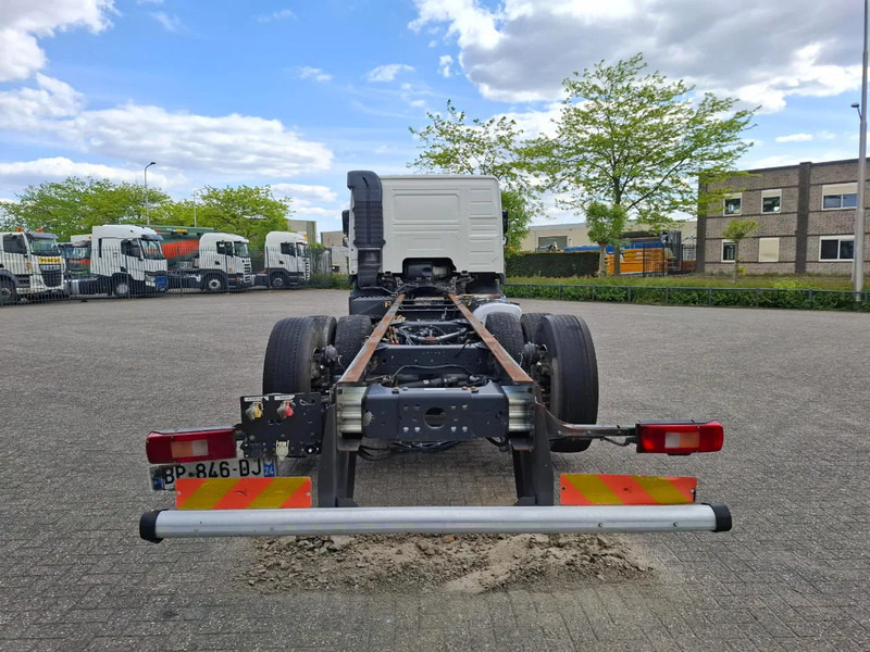 Volvo FM13-420 / VEB+ / LIFT+LENKACHSE / INLINER / AIRCO / AUTOMATIC / EURO-5 / 2011 - Камион со кабинска шасија: слика 4 Volvo FM13-420 / VEB+ / LIFT+LENKACHSE / INLINER / AIRCO / AUTOMATIC / EURO-5 / 2011 - Камион со кабинска шасија: слика 4