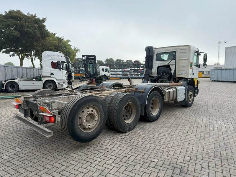 Volvo FMX 450 / ENGINE RUNNING / 8X4 / VEB / ONLY:260642 KM / PTO / LIFT+LENKACHSE / ALCOA / AUTOMATIC / EURO-6 / 2014 - Камион со кабинска шасија: слика 5 Volvo FMX 450 / ENGINE RUNNING / 8X4 / VEB / ONLY:260642 KM / PTO / LIFT+LENKACHSE / ALCOA / AUTOMATIC / EURO-6 / 2014 - Камион со кабинска шасија: слика 5
