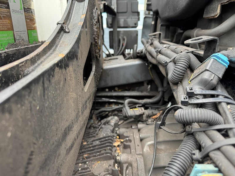 DAF CF410 FAQ HMF 2620, Unfall - Damaged. - Камион со кран: слика 4 DAF CF410 FAQ HMF 2620, Unfall - Damaged. - Камион со кран: слика 4