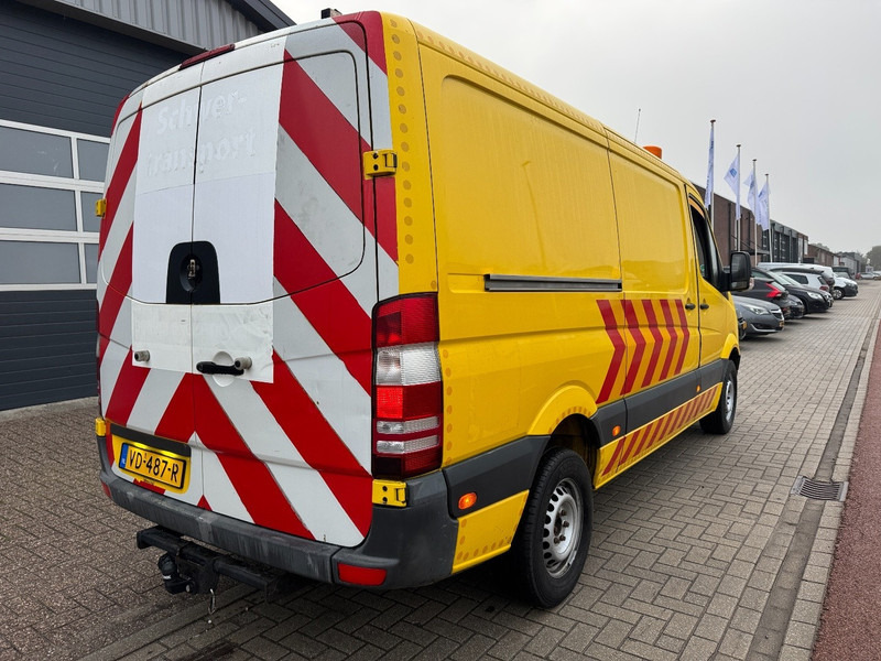 Mercedes-Benz Sprinter 316, Like new, BF3 Begleit- Escort- Convoi execptionnel, L2/H1 - Товарно комбе: слика 3 Mercedes-Benz Sprinter 316, Like new, BF3 Begleit- Escort- Convoi execptionnel, L2/H1 - Товарно комбе: слика 3