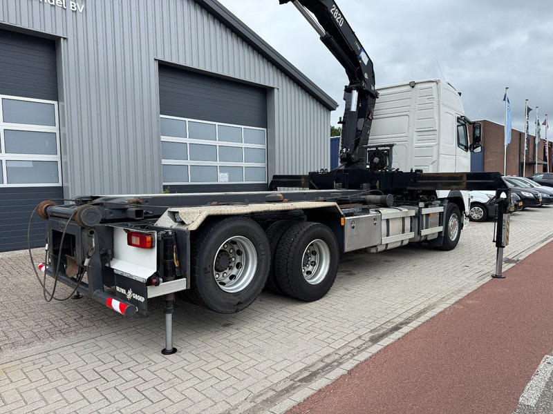 Volvo FH 6x2 HMF 2820 K5, NCH Cable system - Камион со кран: слика 2 Volvo FH 6x2 HMF 2820 K5, NCH Cable system - Камион со кран: слика 2