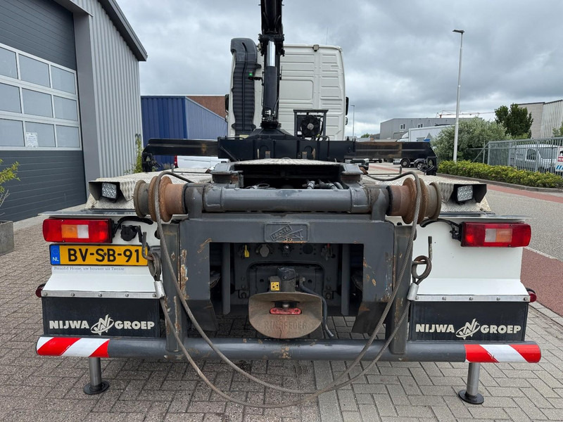 Volvo FH 6x2 HMF 2820 K5, NCH Cable system Like New ! - Камион со кран: слика 3 Volvo FH 6x2 HMF 2820 K5, NCH Cable system Like New ! - Камион со кран: слика 3