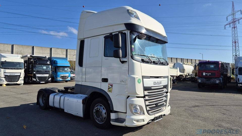 DAF XF 460 FT LOW DECK SSC EURO 6 - Камион влекач: слика 1 DAF XF 460 FT LOW DECK SSC EURO 6 - Камион влекач: слика 1